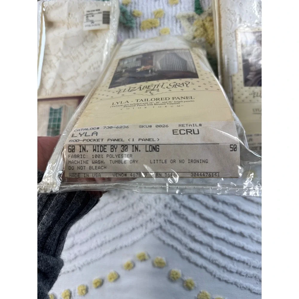 Vintage Elizabeth Gray Lyla Tailored Lace Curtains 60x30 Ecru 3 Panels NOS